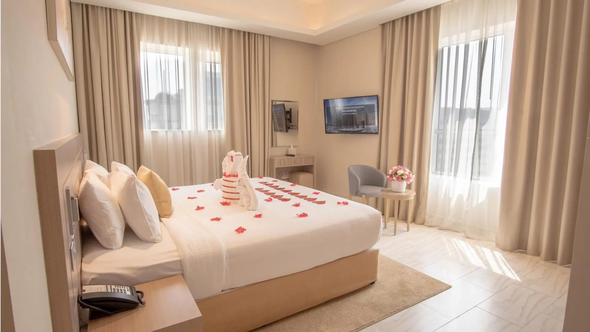 Jood Hotel Apartments Dubai 5*,
